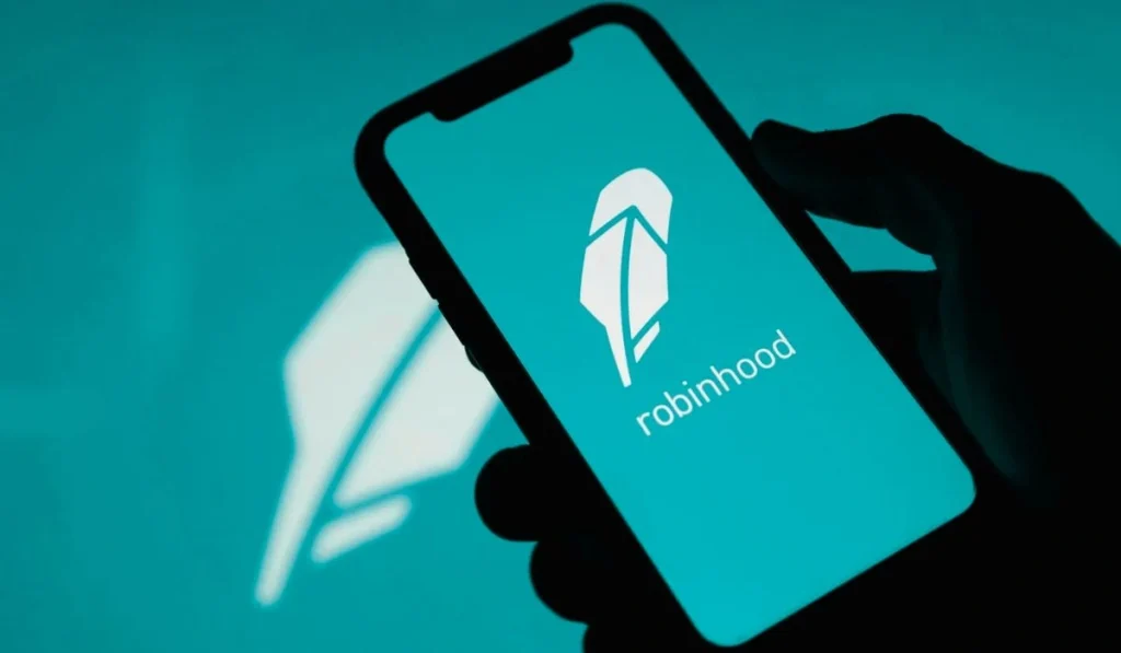 SEC To Sue Robinhood’s Crypto Arm For Violating Securities Law